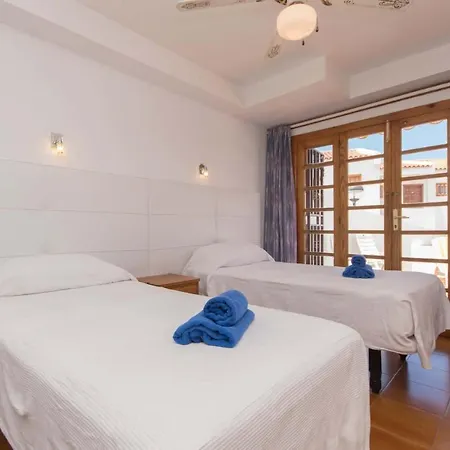 Garden City 15 - Two Bed * Playa Feñabe