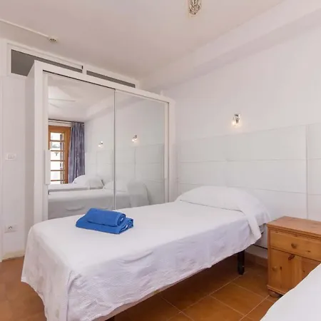 Garden City 15 - Two Bed * Playa Feñabe