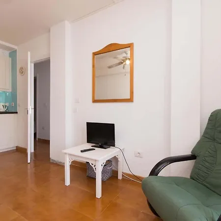 Garden City 15 - Two Bed Apartman